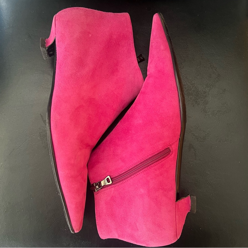 Prada Suede Pink pointed square toe kitten heel bootie SZ 38/ 8 - Picture 5 of 10